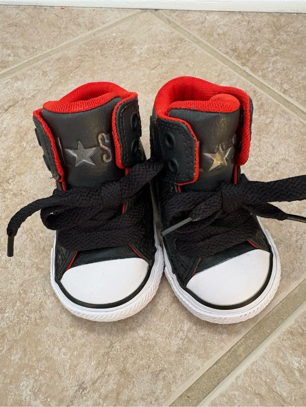 Converse Chuck Taylor All Star High Street sneakers baby size 2